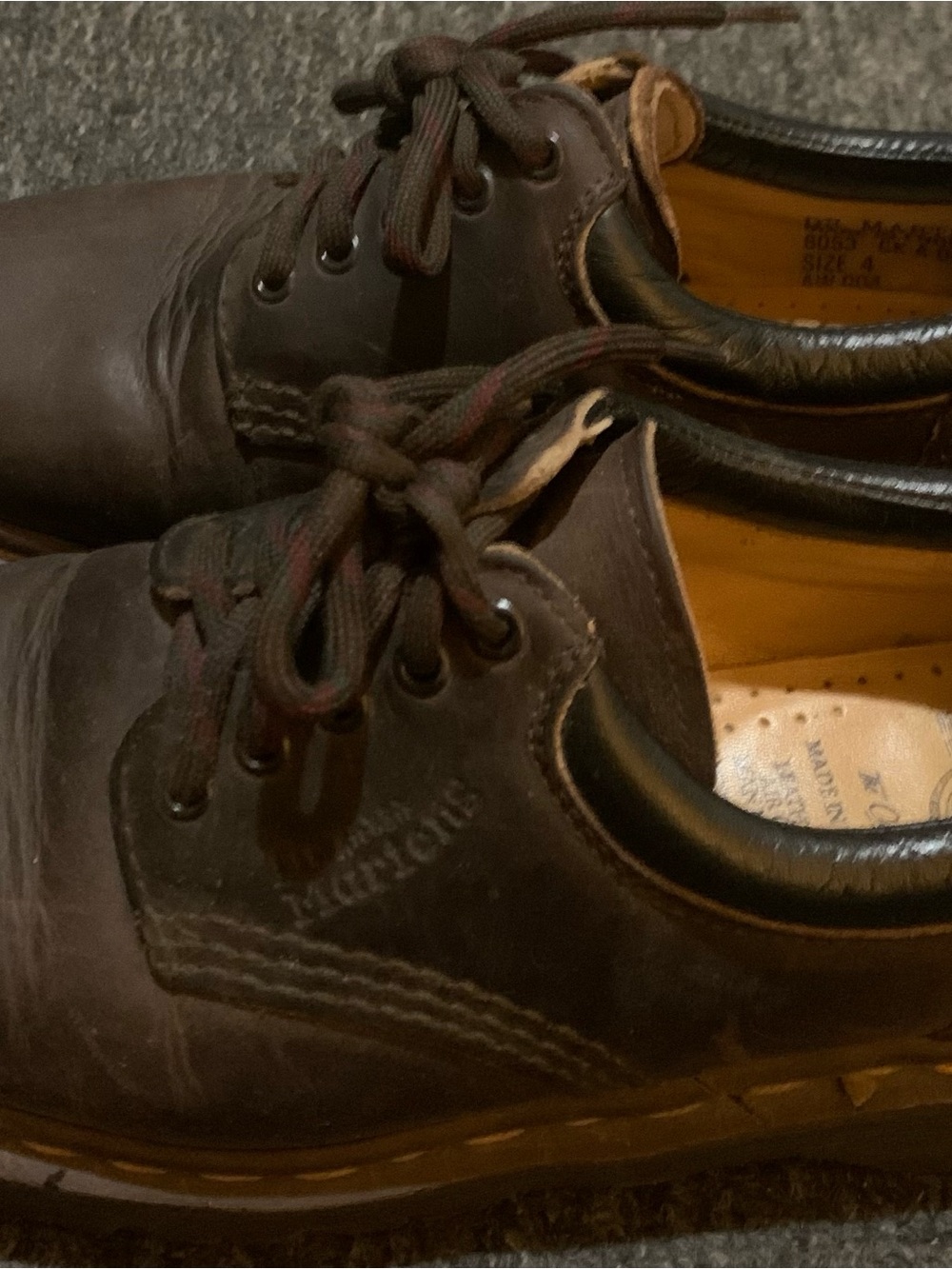 Vintage Unisex Dr. Martens 8053 Dark Brown Leather Oxford Shoes Sz.4 England - Picture 2 of 9